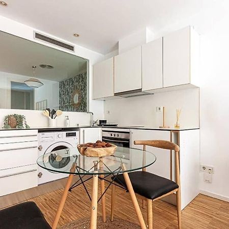 Heima Gran Via A Apartment Мадрид Екстериор снимка